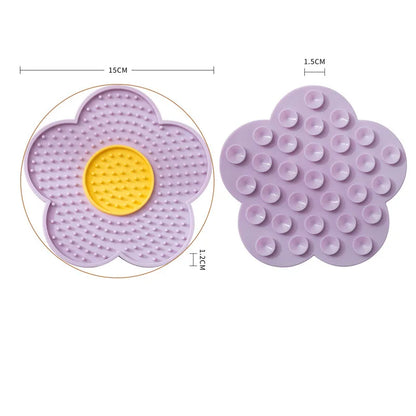 Pet Supplies Cat Licking Pad Sun Flower Shape Silicone Dog Licking Plate Cute Pet slow licking mat